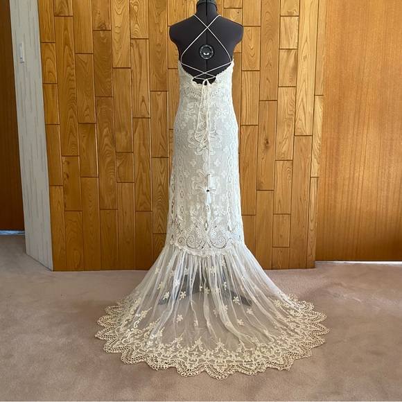 Spell Casablanca Wedding Gown - S - Picture 2 of 16